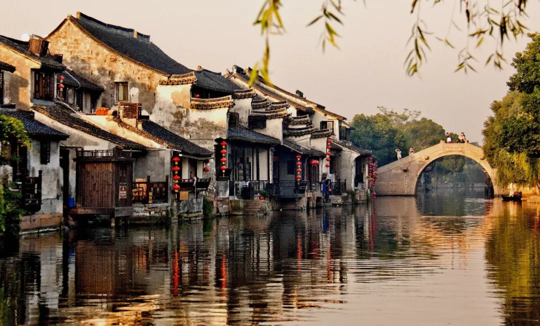 江南水乡魅力之旅，浙江创新发展探秘